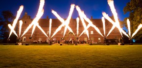 Flammeshow på Næsbyholm Slot